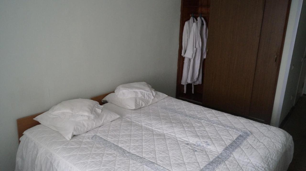 Sanatoriy-Hotel Feofaniya Kiev Exterior foto