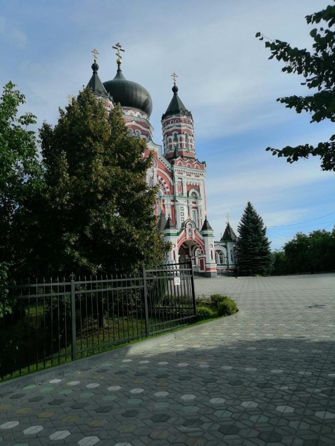 Sanatoriy-Hotel Feofaniya Kiev Exterior foto